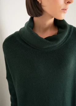 Maglia Medea collo ad anello con frange