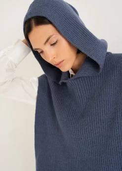 Mantella Mora con cappuccio e pon pon