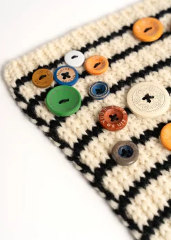 Sciarpa Satin a righe con bottoni